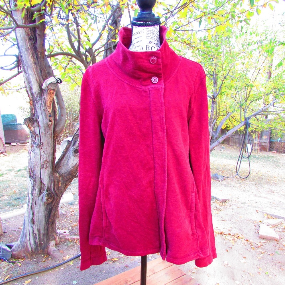 Eddie Bauer Women's Jacket in Burgundy
